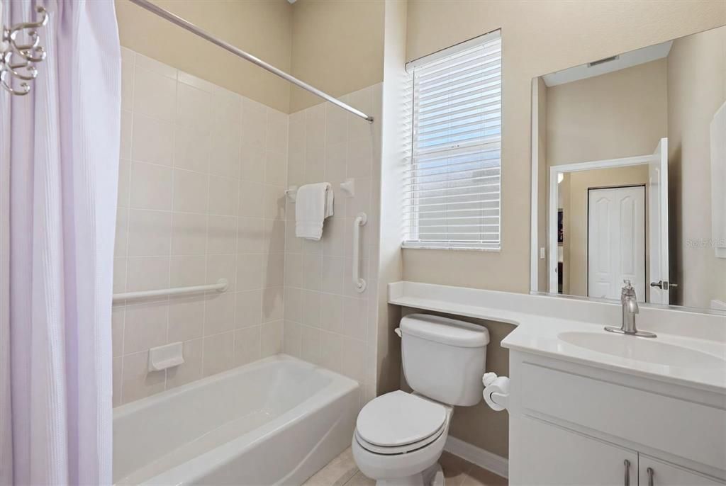 En Venta: $495,000 (3 camas, 2 baños, 1978 Pies cuadrados)