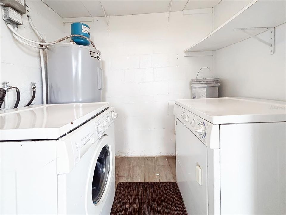 В аренду: $1,600 (2 спален, 2 ванн, 1048 Квадратных фут)
