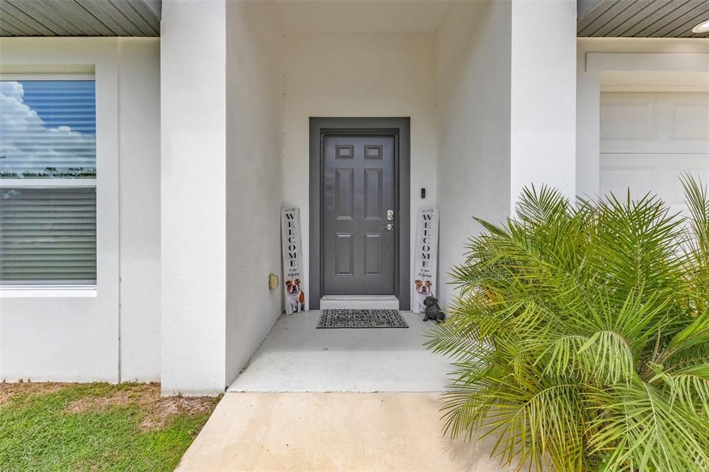 Activo con contrato: $309,900 (3 camas, 2 baños, 1417 Pies cuadrados)