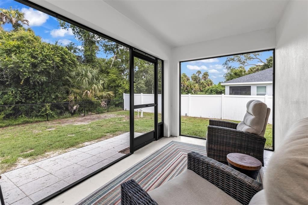 Activo con contrato: $309,900 (3 camas, 2 baños, 1417 Pies cuadrados)