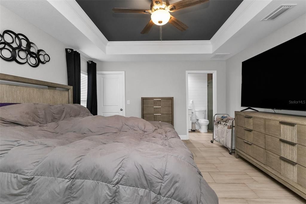 Activo con contrato: $309,900 (3 camas, 2 baños, 1417 Pies cuadrados)
