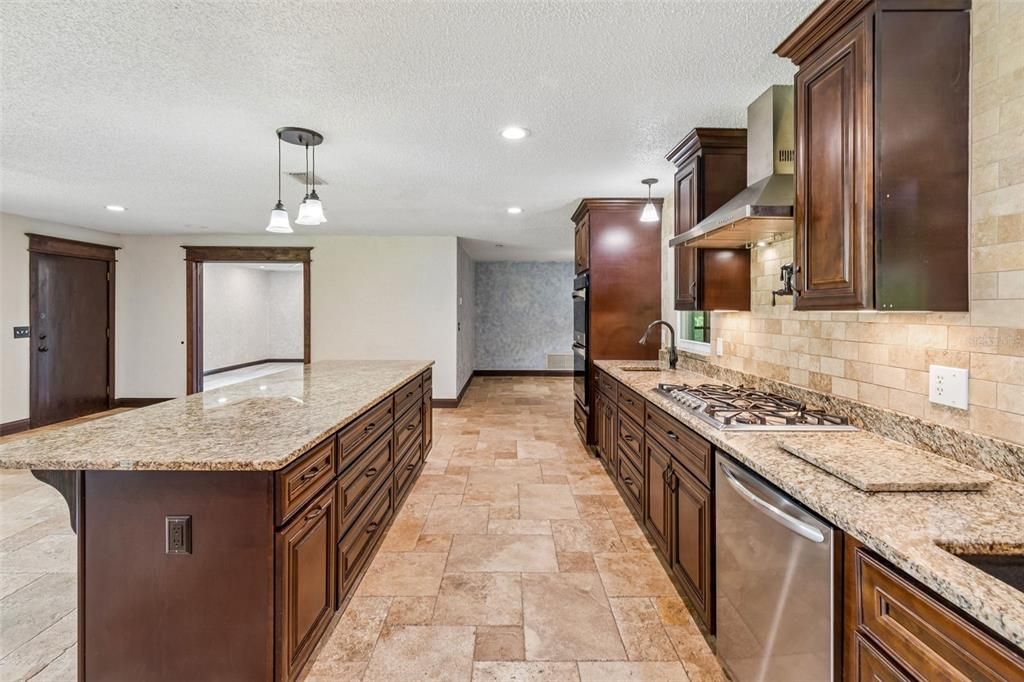 En Venta: $410,000 (3 camas, 2 baños, 2288 Pies cuadrados)