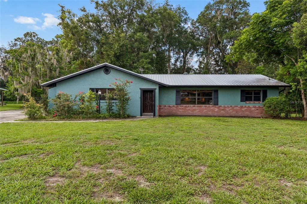 En Venta: $410,000 (3 camas, 2 baños, 2288 Pies cuadrados)