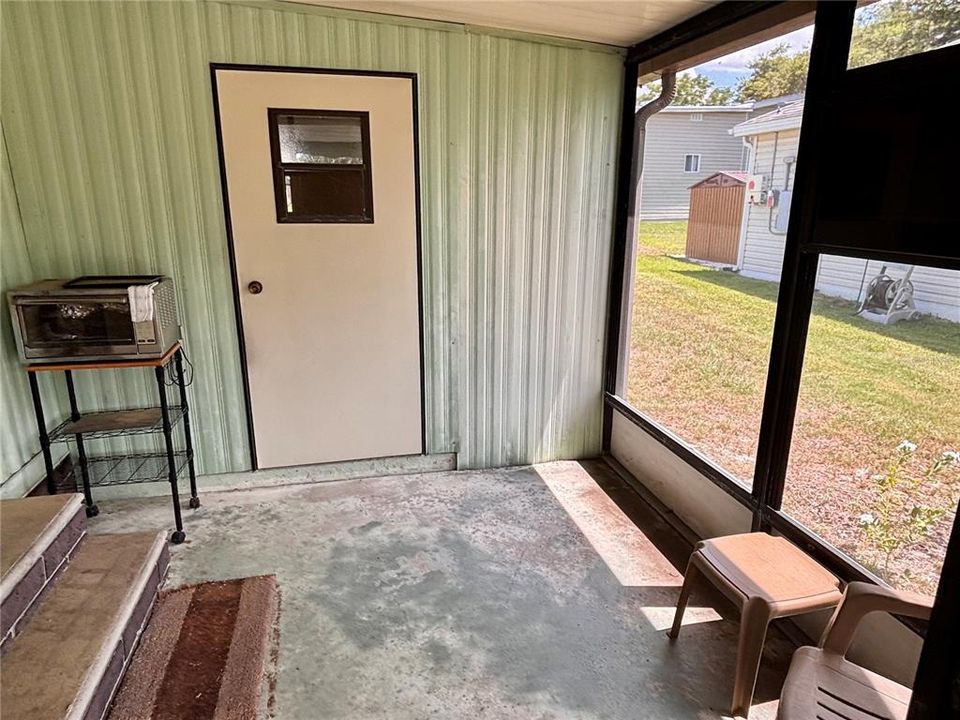 На продажу: $89,900 (2 спален, 1 ванн, 672 Квадратных фут)