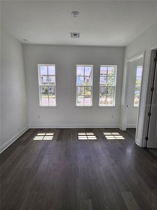 For Rent: $4,500 (4 beds, 3 baths, 1900 Square Feet)