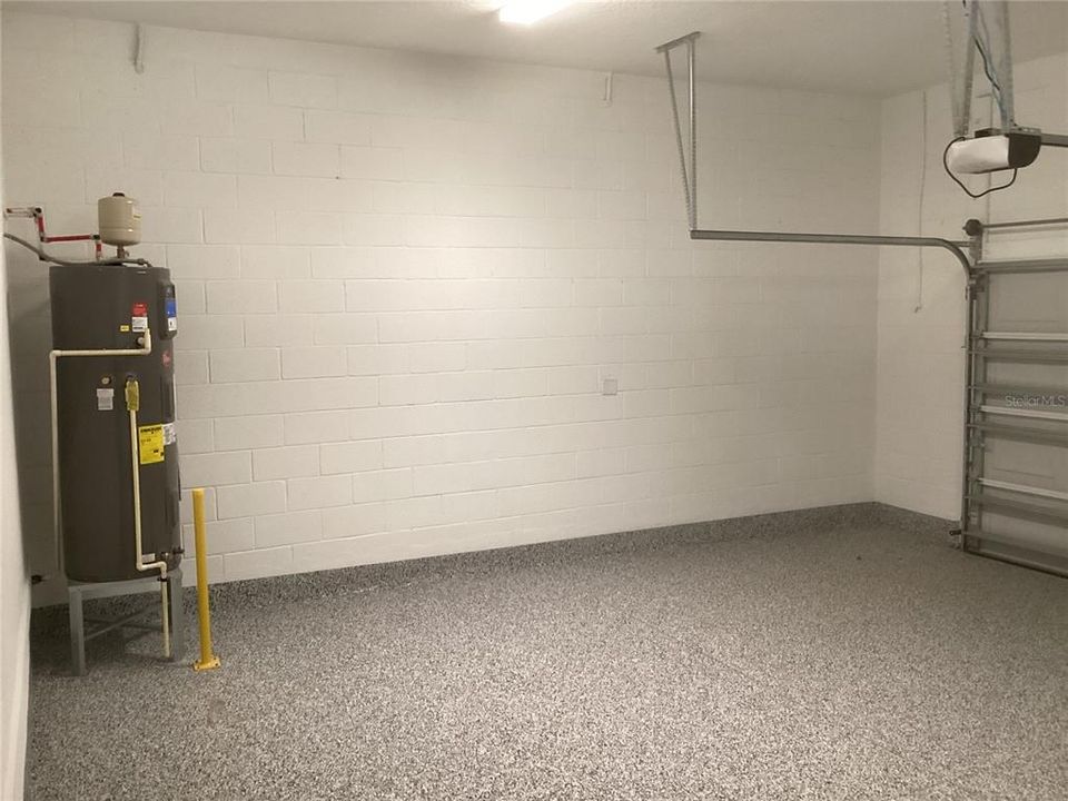 For Rent: $4,500 (4 beds, 3 baths, 1900 Square Feet)