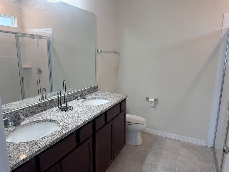 For Sale: $390,000 (3 beds, 2 baths, 1560 Square Feet)