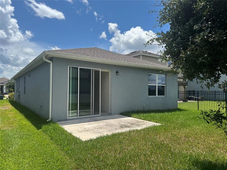 For Sale: $390,000 (3 beds, 2 baths, 1560 Square Feet)