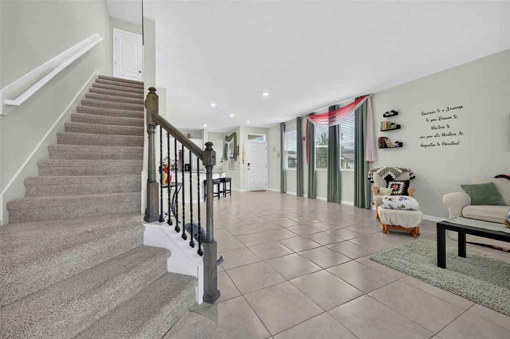 En Venta: $300,000 (3 camas, 2 baños, 1795 Pies cuadrados)