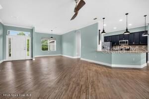 For Sale: $650,000 (4 beds, 3 baths, 2461 Square Feet)
