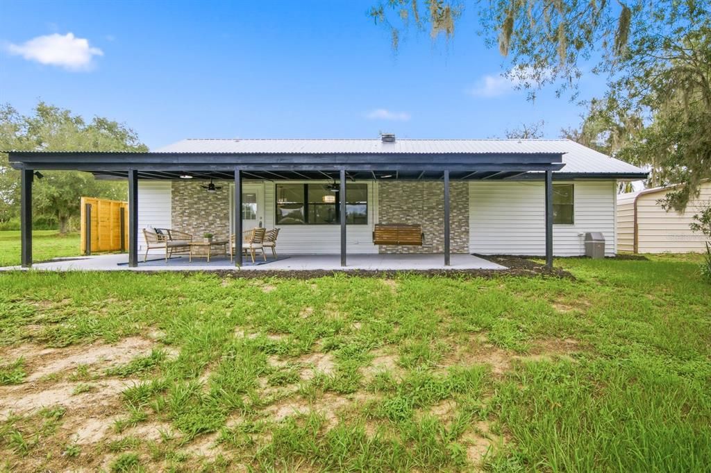 For Sale: $400,000 (3 beds, 2 baths, 1440 Square Feet)