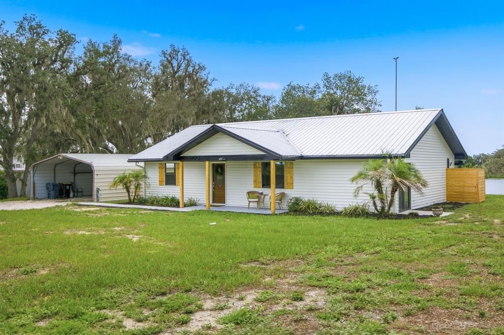 For Sale: $400,000 (3 beds, 2 baths, 1440 Square Feet)