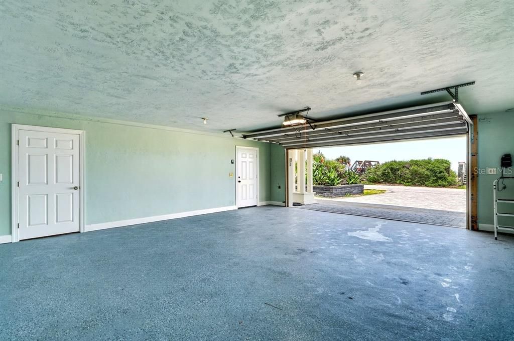 En Venta: $1,989,500 (4 camas, 4 baños, 2181 Pies cuadrados)