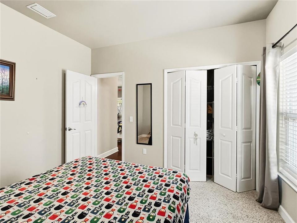 Activo con contrato: $349,990 (3 camas, 2 baños, 1686 Pies cuadrados)