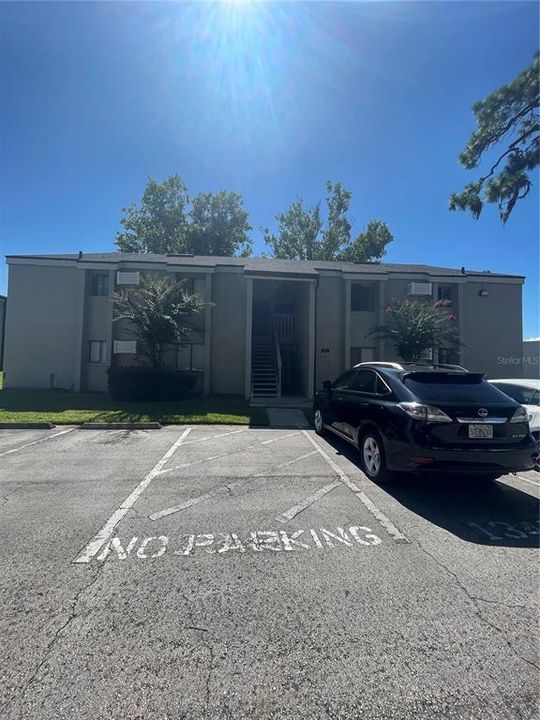 For Rent: $1,250 (1 beds, 1 baths, 666 Square Feet)