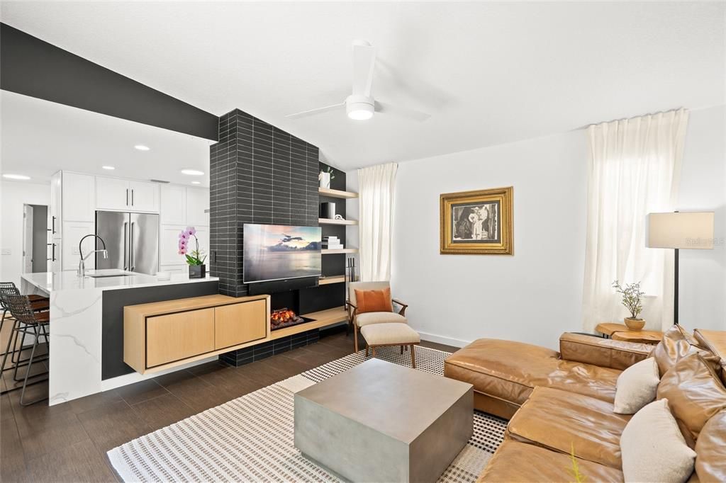 For Sale: $595,000 (3 beds, 2 baths, 1328 Square Feet)