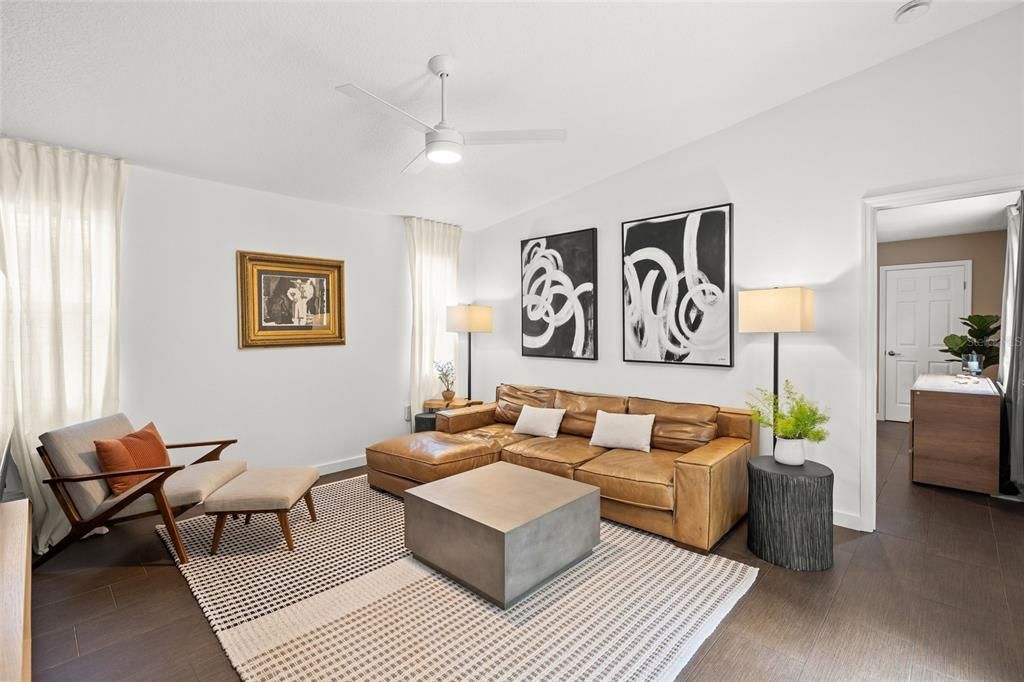 For Sale: $595,000 (3 beds, 2 baths, 1328 Square Feet)