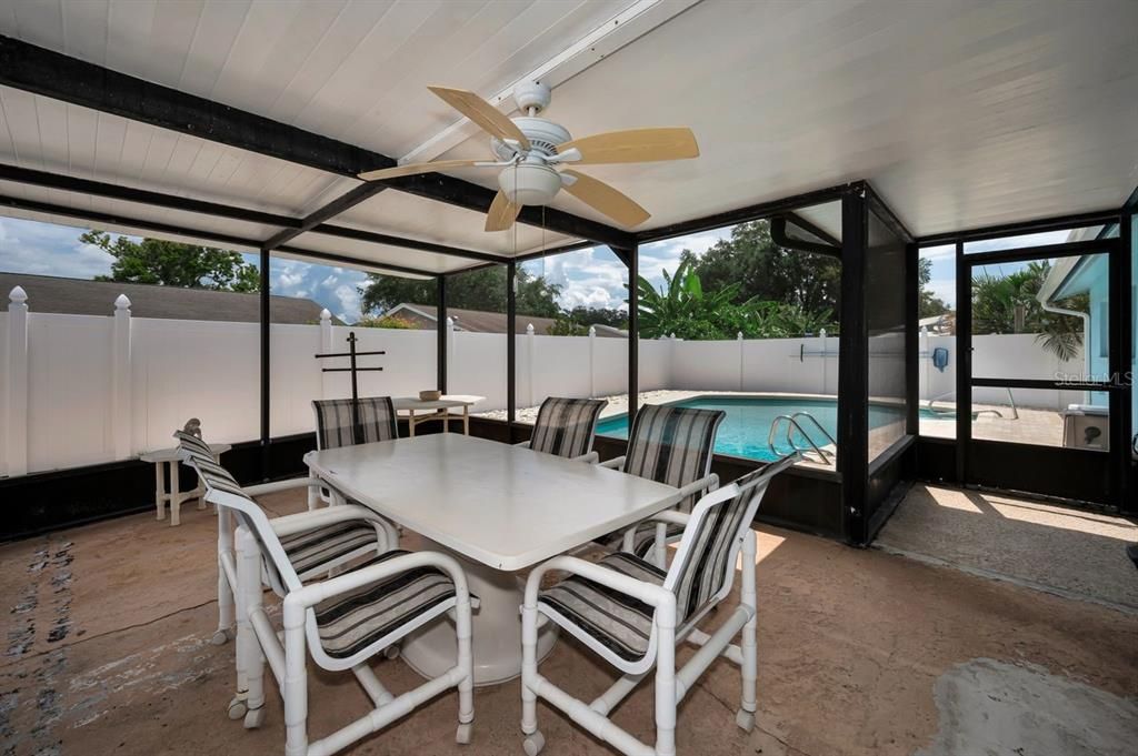 For Sale: $579,000 (4 beds, 2 baths, 1857 Square Feet)
