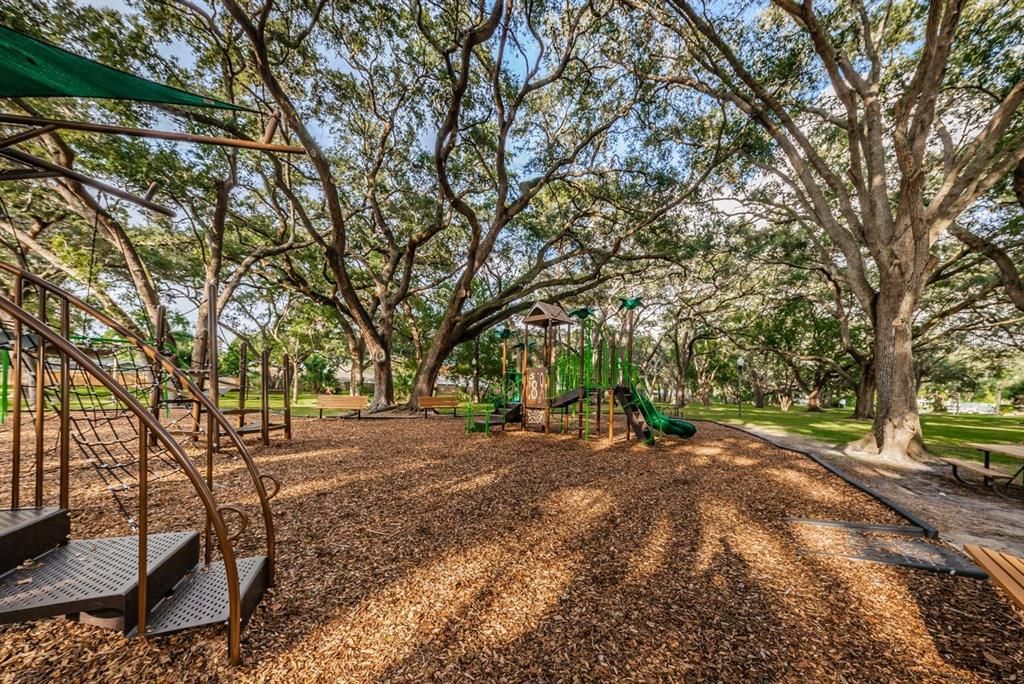For Sale: $579,000 (4 beds, 2 baths, 1857 Square Feet)
