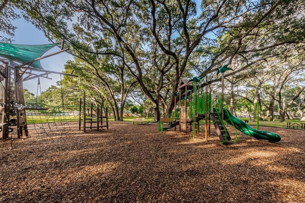 For Sale: $579,000 (4 beds, 2 baths, 1857 Square Feet)