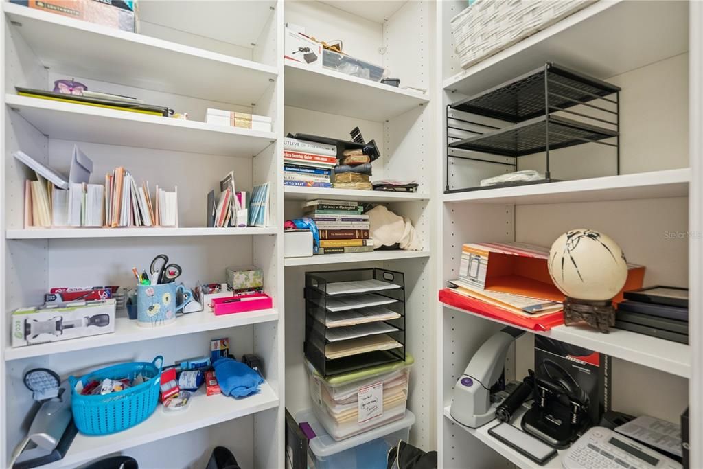 En Venta: $460,000 (3 camas, 2 baños, 2298 Pies cuadrados)