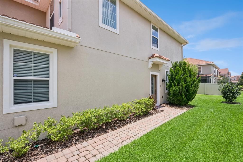 En Venta: $460,000 (3 camas, 2 baños, 2298 Pies cuadrados)