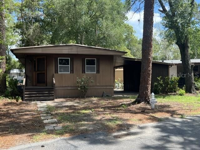 For Sale: $129,129 (2 beds, 2 baths, 871 Square Feet)