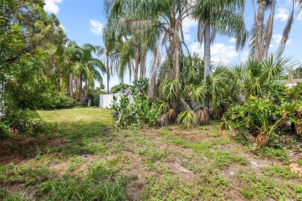 На продажу: $325,000 (3 спален, 2 ванн, 1509 Квадратных фут)