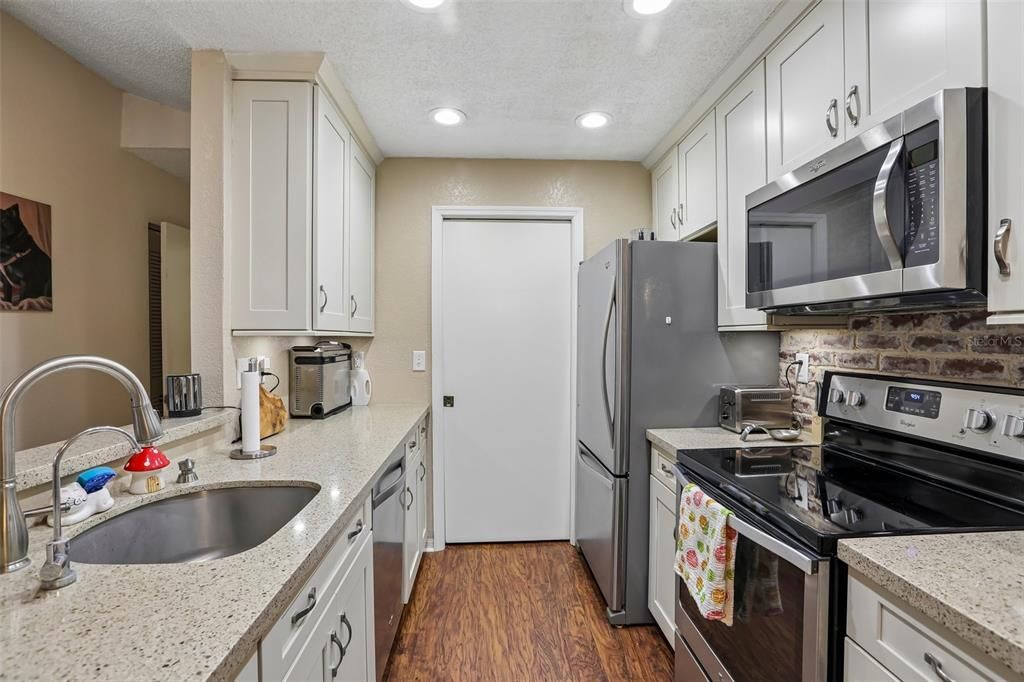 En Venta: $145,000 (2 camas, 2 baños, 1028 Pies cuadrados)