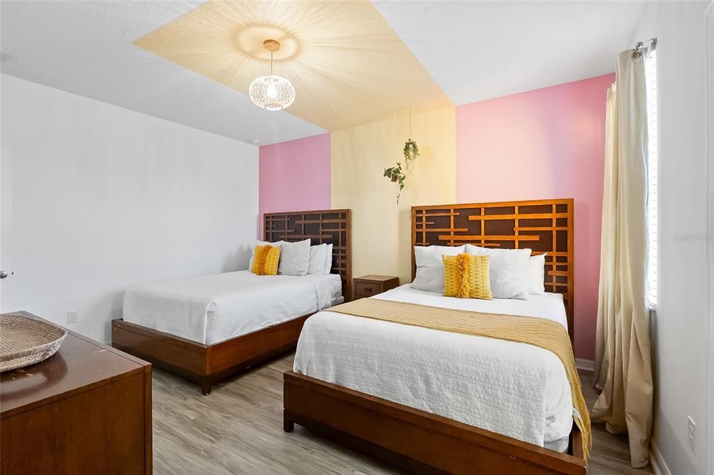 В аренду: $4,500 (8 спален, 6 ванн, 3565 Квадратных фут)