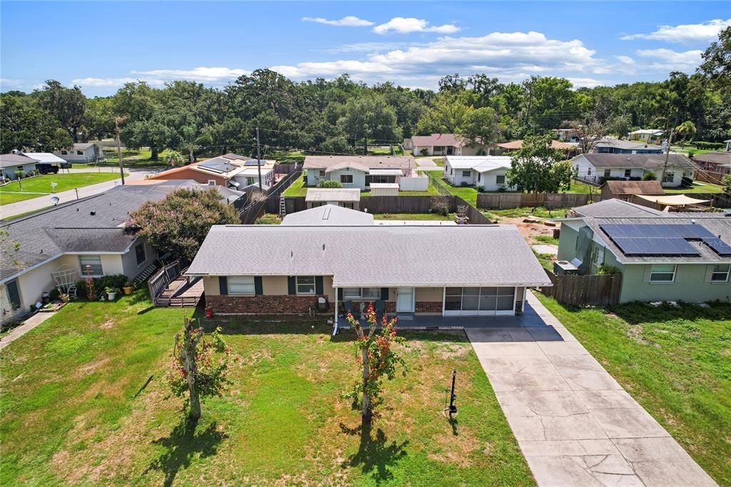For Sale: $350,000 (3 beds, 2 baths, 1420 Square Feet)