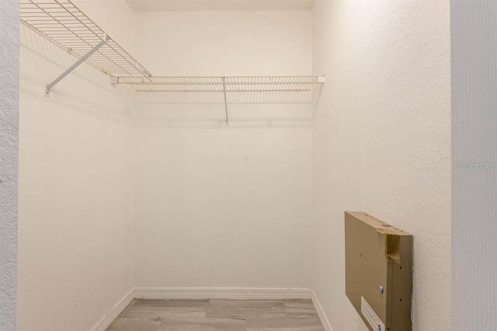 En Venta: $205,000 (2 camas, 2 baños, 1104 Pies cuadrados)
