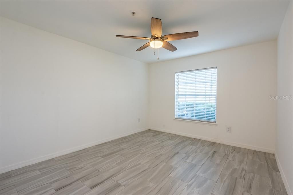 En Venta: $205,000 (2 camas, 2 baños, 1104 Pies cuadrados)