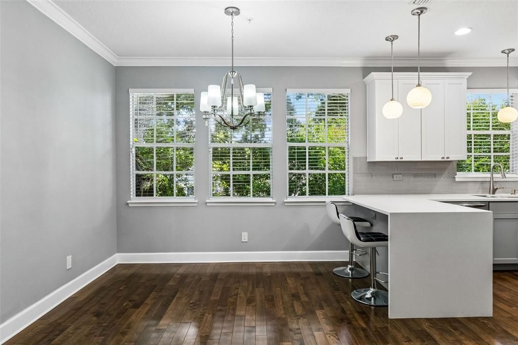 En Venta: $825,000 (4 camas, 4 baños, 2741 Pies cuadrados)