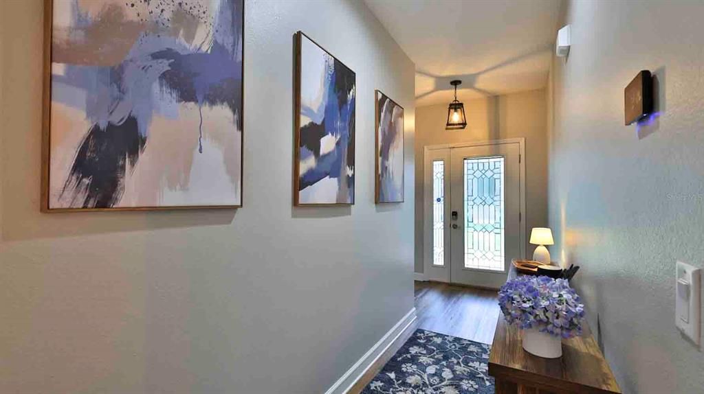 For Sale: $309,000 (3 beds, 2 baths, 1327 Square Feet)