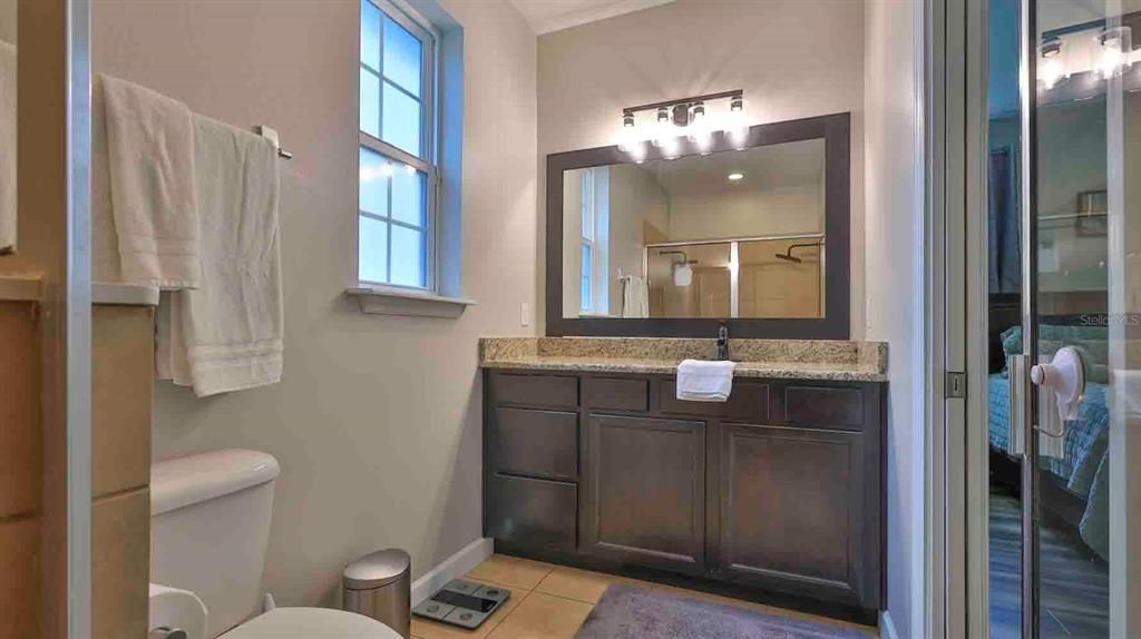 For Sale: $309,000 (3 beds, 2 baths, 1327 Square Feet)