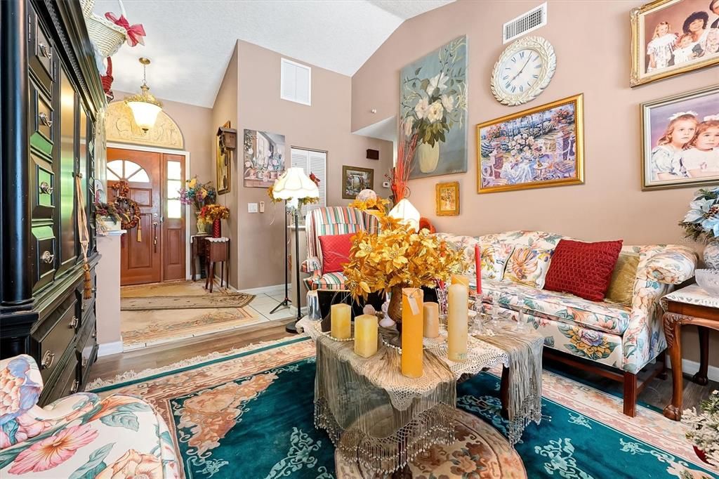 For Sale: $499,999 (4 beds, 4 baths, 2376 Square Feet)