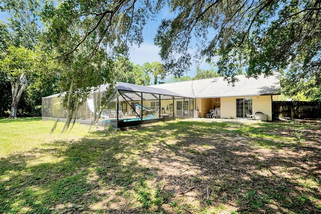 For Sale: $499,999 (4 beds, 4 baths, 2376 Square Feet)