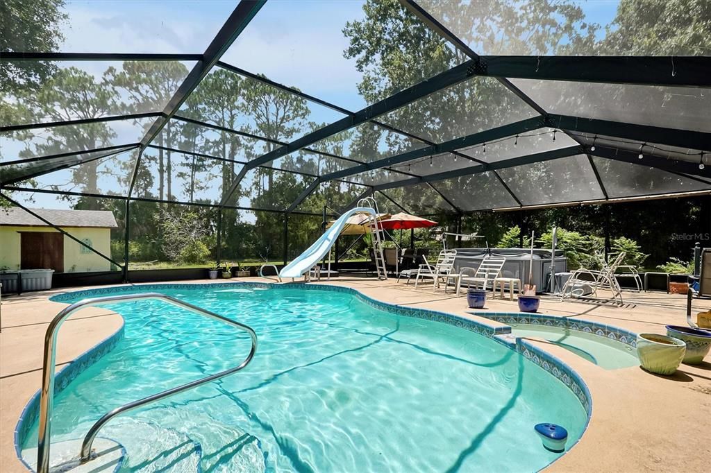 For Sale: $499,999 (4 beds, 4 baths, 2376 Square Feet)