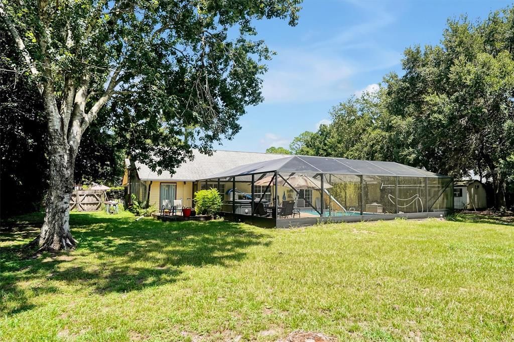 For Sale: $499,999 (4 beds, 4 baths, 2376 Square Feet)
