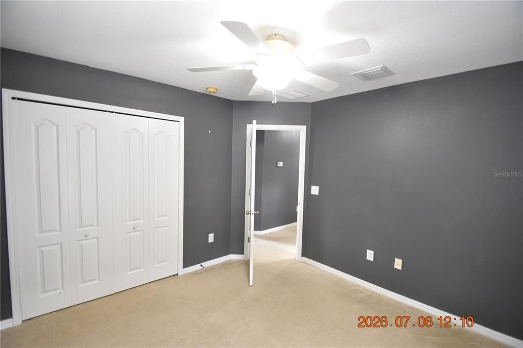 For Rent: $2,395 (3 beds, 2 baths, 1884 Square Feet)