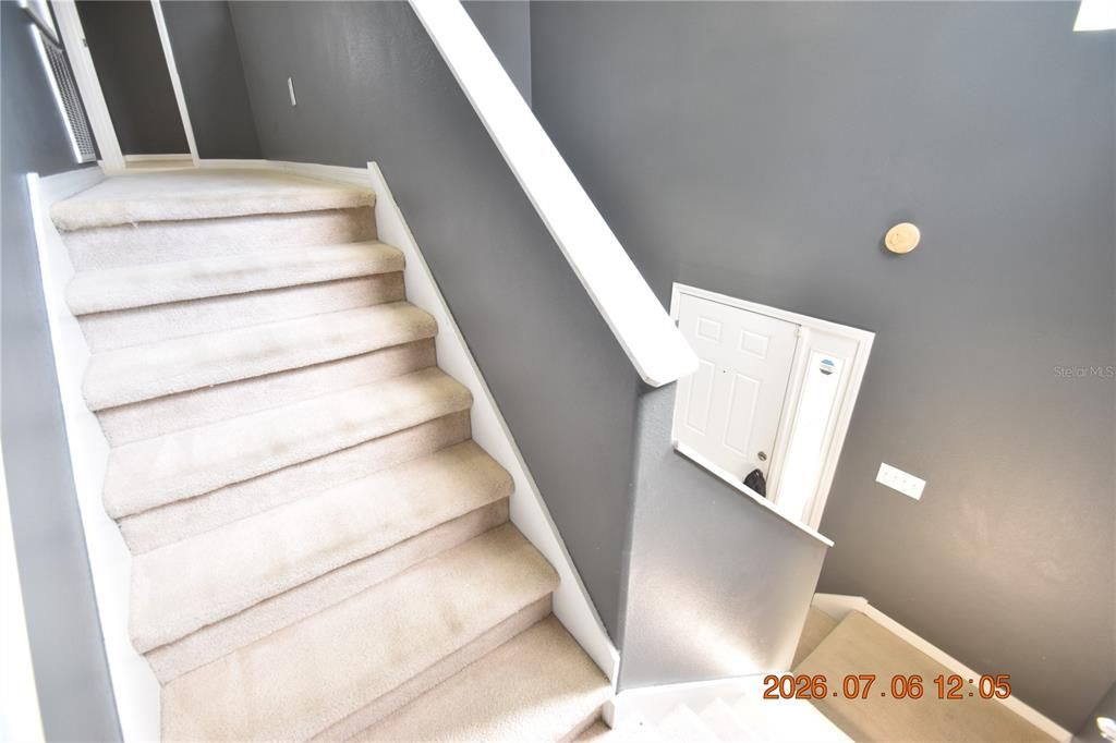 For Rent: $2,395 (3 beds, 2 baths, 1884 Square Feet)