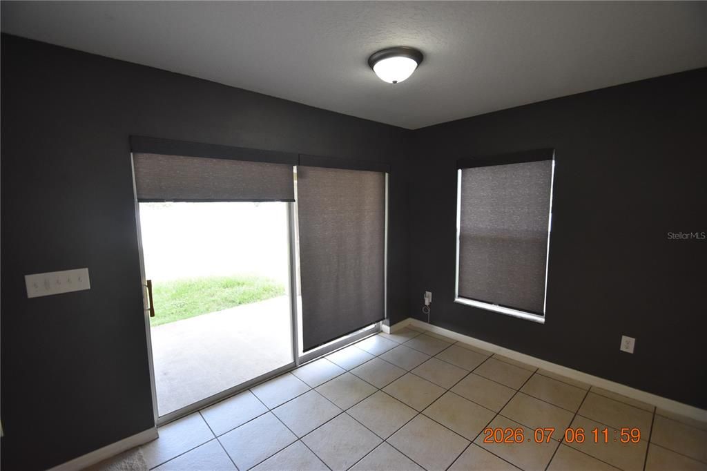 For Rent: $2,395 (3 beds, 2 baths, 1884 Square Feet)