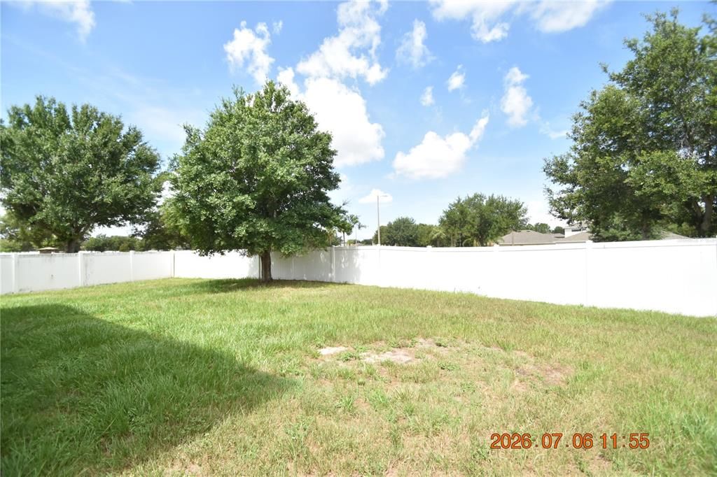 For Rent: $2,395 (3 beds, 2 baths, 1884 Square Feet)
