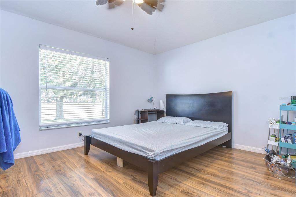 En Renta: $2,199 (4 camas, 2 baños, 1467 Pies cuadrados)