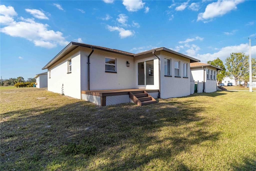 En Venta: $499,900 (6 camas, 0 baños, 2368 Pies cuadrados)