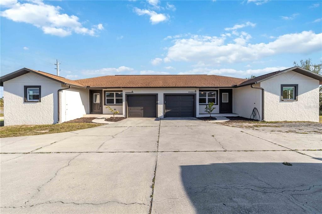 En Venta: $499,900 (6 camas, 0 baños, 2368 Pies cuadrados)