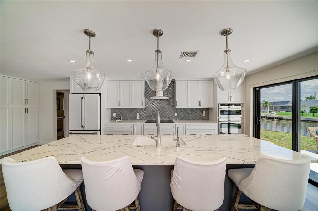 En Venta: $1,199,900 (3 camas, 2 baños, 2284 Pies cuadrados)