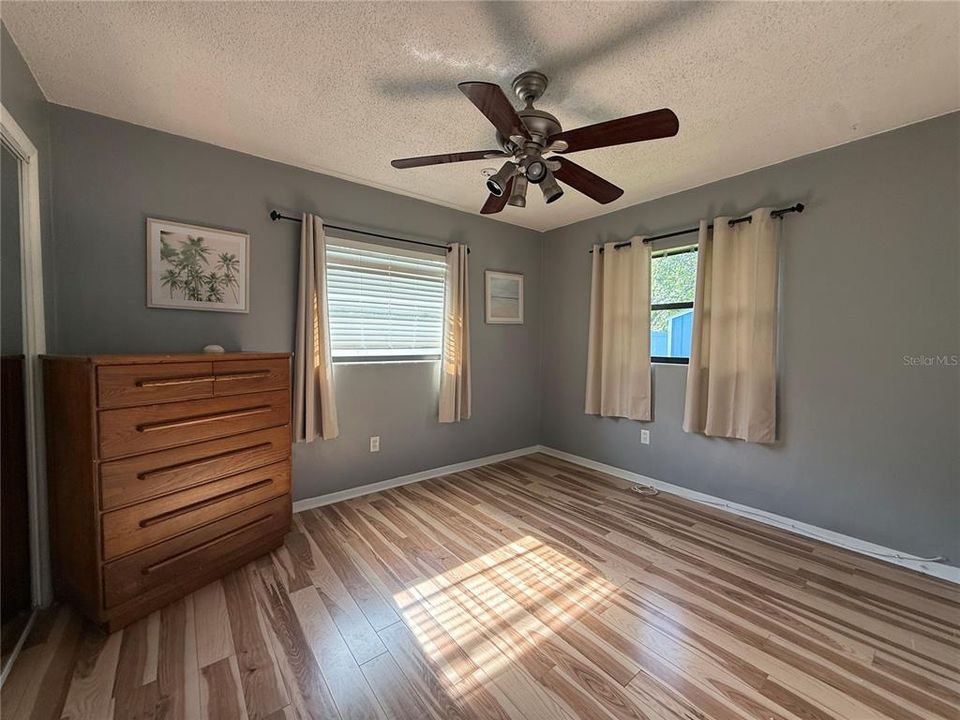 For Rent: $2,400 (2 beds, 1 baths, 1116 Square Feet)
