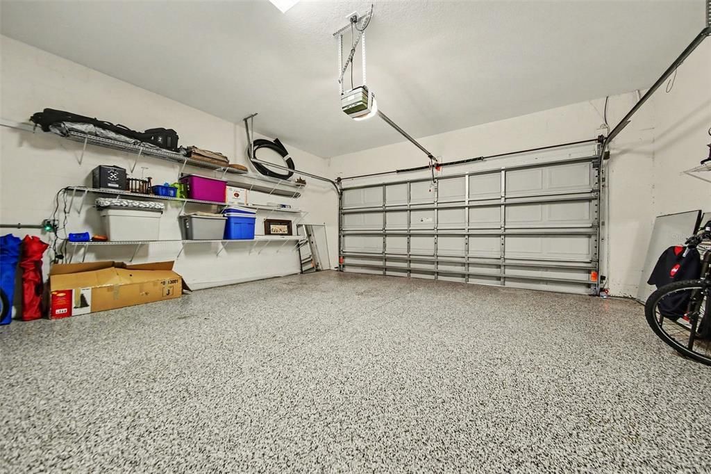 For Sale: $349,000 (2 beds, 2 baths, 1565 Square Feet)
